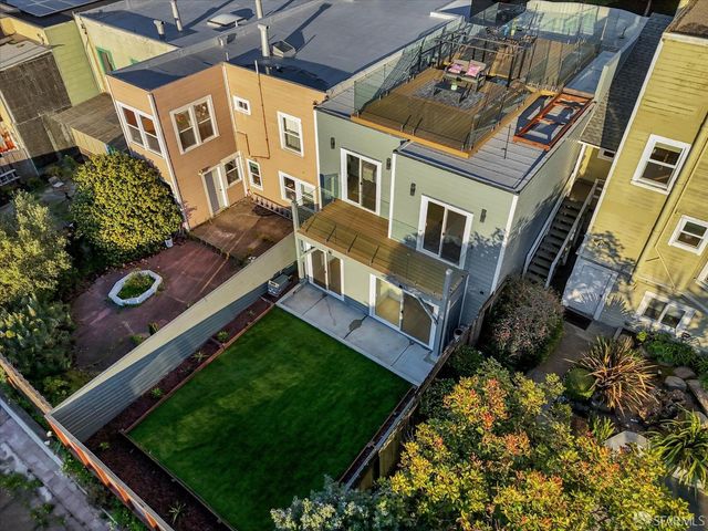 1815 18th Avenue, San Francisco, CA 94122
