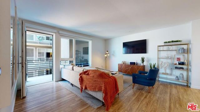 3425 W OLIVE Avenue 354, Burbank, CA 91505