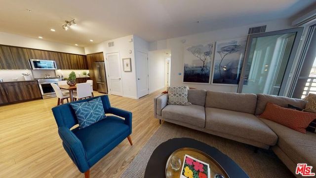 3425 W OLIVE Avenue 354, Burbank, CA 91505
