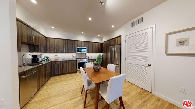3425 W OLIVE Avenue 354, Burbank, CA 91505