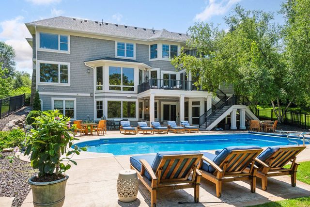 20270 Excelsior Boulevard, Excelsior, MN 55331