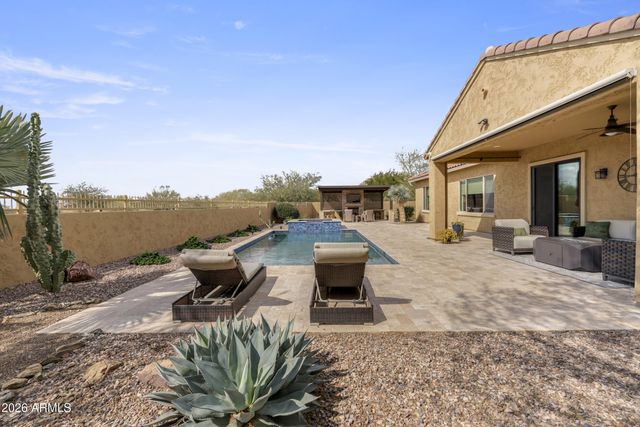 909 W SPUR Drive, Phoenix, AZ 85085