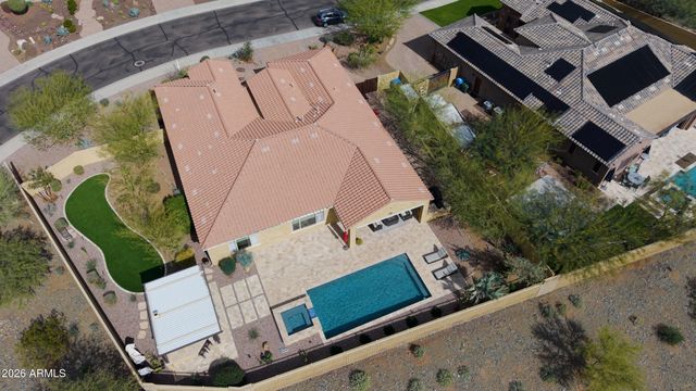 909 W SPUR Drive, Phoenix, AZ 85085