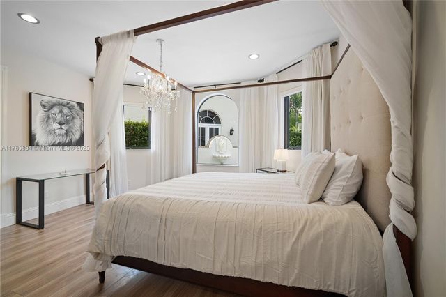 3300 NE 171st St, North Miami Beach, FL 33160