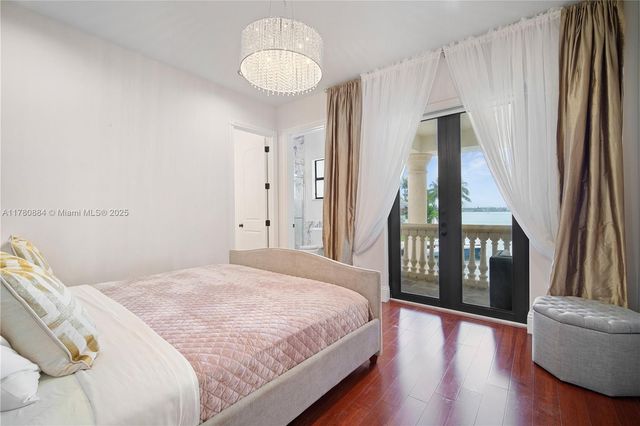 3300 NE 171st St, North Miami Beach, FL 33160