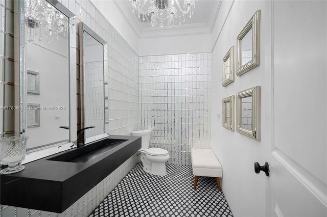 3300 NE 171st St, North Miami Beach, FL 33160