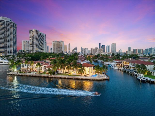 3300 NE 171st St, North Miami Beach, FL 33160