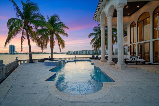 3300 NE 171st St, North Miami Beach, FL 33160