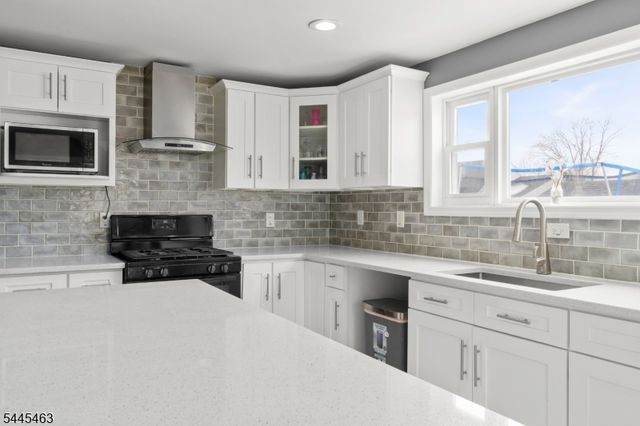 429 1St St, Middlesex Boro, NJ 08846