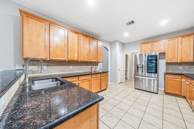 20003 Cypresswood Square, Spring, TX 77373