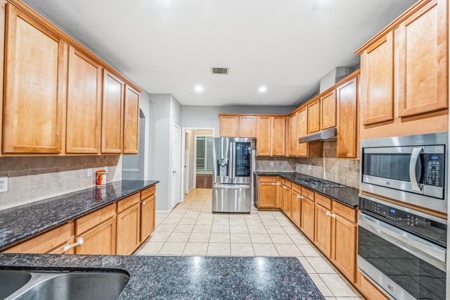20003 Cypresswood Square, Spring, TX 77373