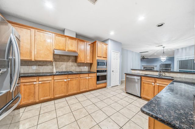 20003 Cypresswood Square, Spring, TX 77373