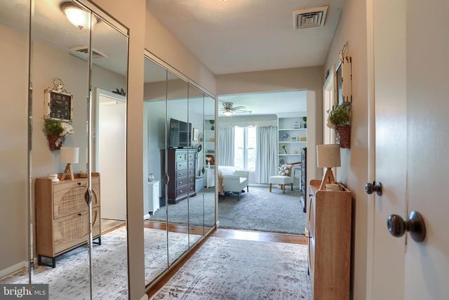 101 OAK DR, Camp Hill, PA 17011