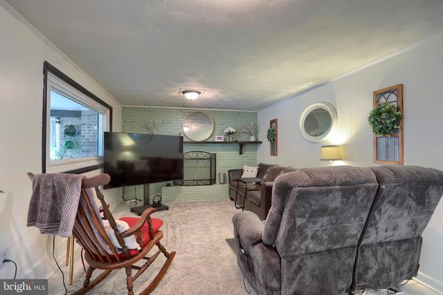 101 OAK DR, Camp Hill, PA 17011