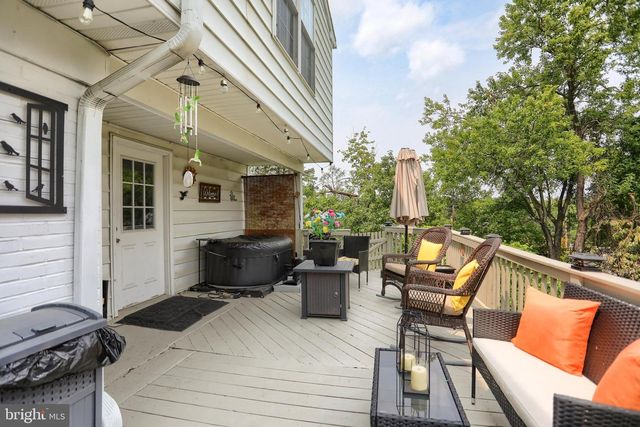 101 OAK DR, Camp Hill, PA 17011