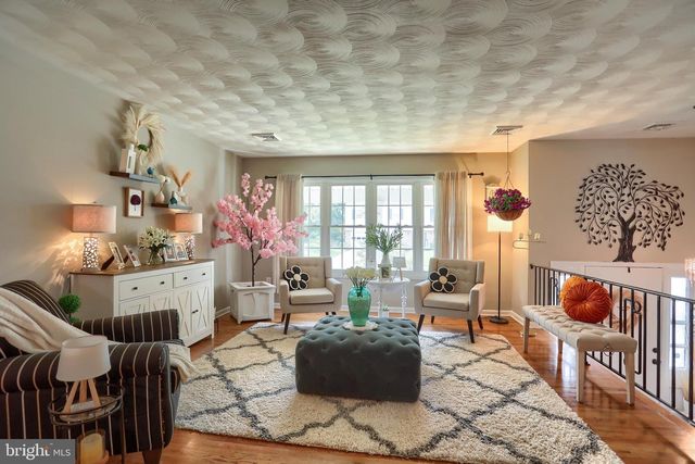 101 OAK DR, Camp Hill, PA 17011