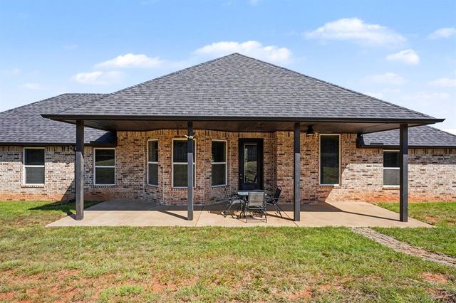 2154 County Street 2979, Blanchard, OK 73010