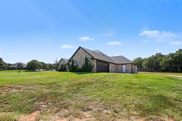 2154 County Street 2979, Blanchard, OK 73010
