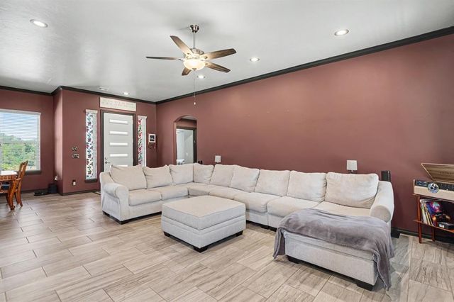 2154 County Street 2979, Blanchard, OK 73010