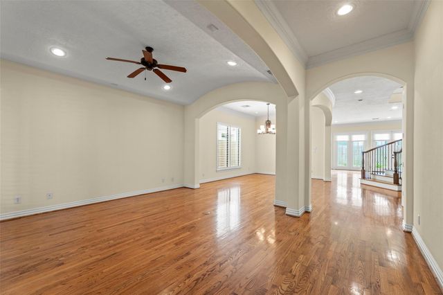 4107 Dartmouth Avenue, Houston, TX 77005