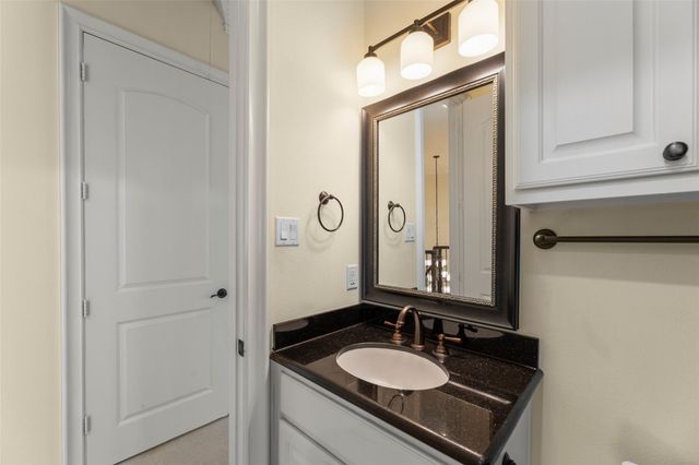 4107 Dartmouth Avenue, Houston, TX 77005