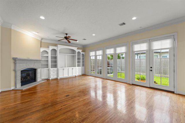 4107 Dartmouth Avenue, Houston, TX 77005