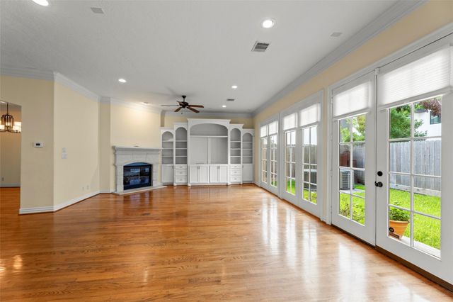 4107 Dartmouth Avenue, Houston, TX 77005