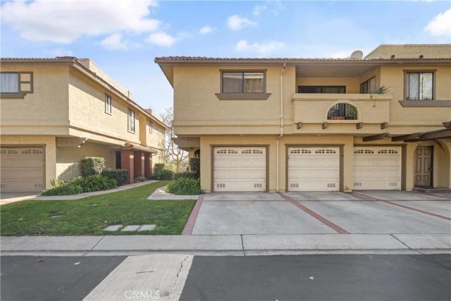 25224 Birch Grove Lane 3, Lake Forest, CA 92630