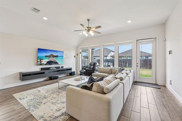 14521 Kira LN, Manor, TX 78653
