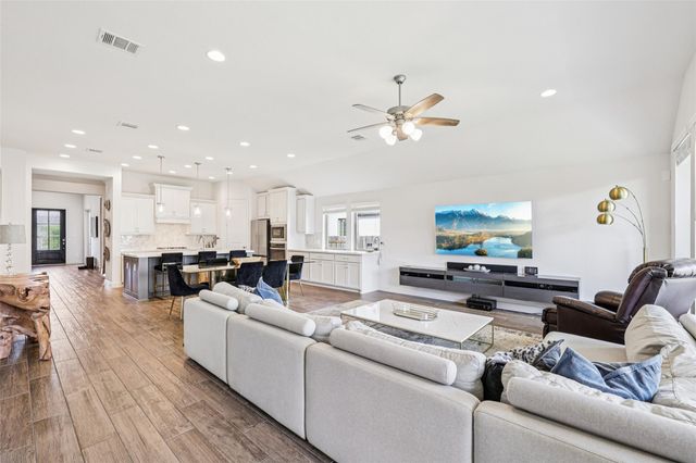 14521 Kira LN, Manor, TX 78653