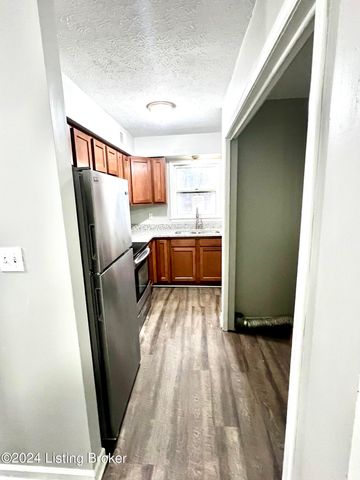 11409 Deham Dr, Louisville, KY 40241