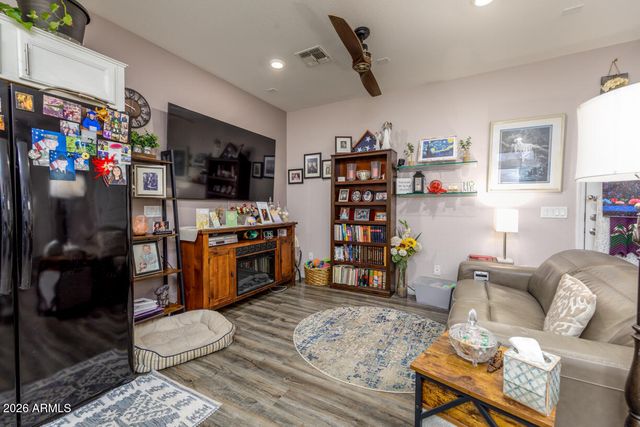 12442 W MYRTLE Court, Glendale, AZ 85307