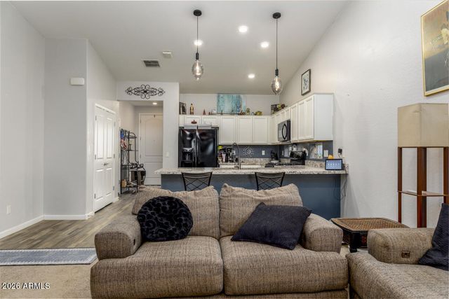 12442 W MYRTLE Court, Glendale, AZ 85307