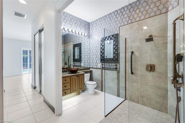 2709 Island Pond LN, Naples, FL 34119