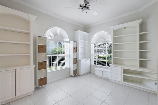 2709 Island Pond LN, Naples, FL 34119