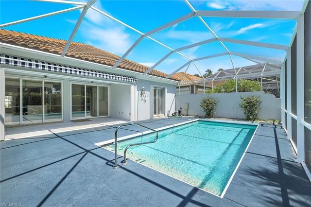 2709 Island Pond LN, Naples, FL 34119