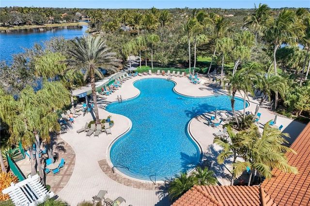 2709 Island Pond LN, Naples, FL 34119