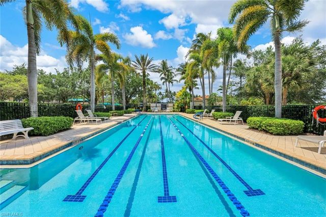 2709 Island Pond LN, Naples, FL 34119