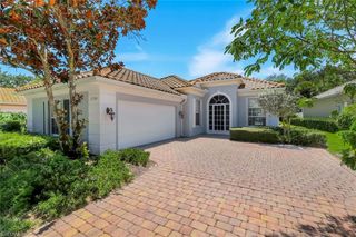 2709 Island Pond LN, Naples, FL 34119