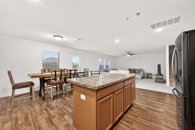6714 Atlasridge Drive, Houston, TX 77048