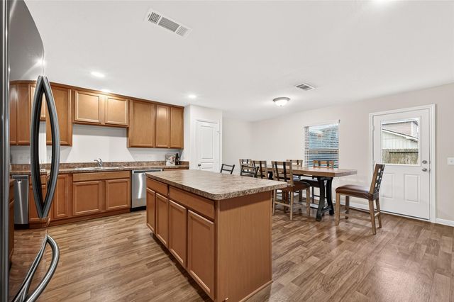 6714 Atlasridge Drive, Houston, TX 77048