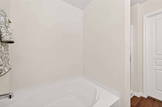 6714 Atlasridge Drive, Houston, TX 77048