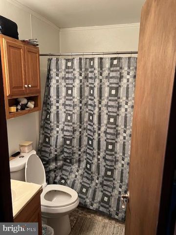 725 DOTTERS CORNER RD, Kunkletown, PA 18058