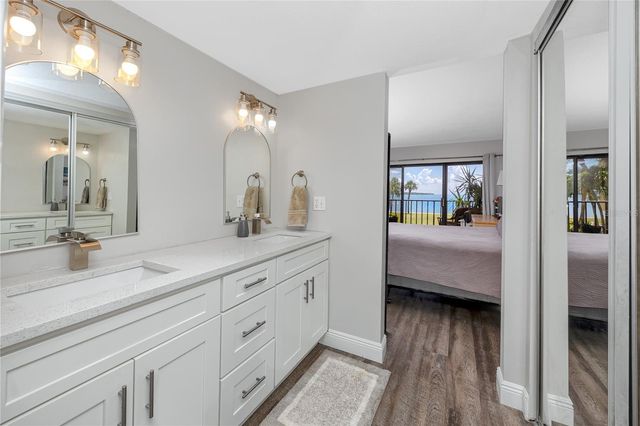 7530 SUNSHINE SKYWAY LANE S 115, St Petersburg, FL 33711