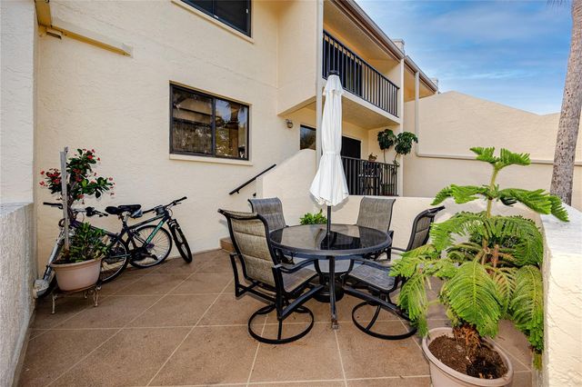 7530 SUNSHINE SKYWAY LANE S 115, St Petersburg, FL 33711