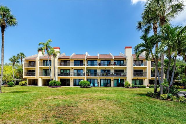 7530 SUNSHINE SKYWAY LANE S 115, St Petersburg, FL 33711