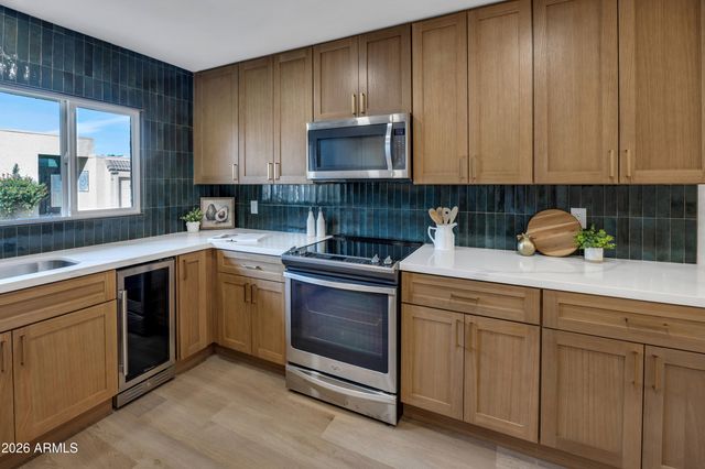 2107 W MARLETTE Avenue, Phoenix, AZ 85015