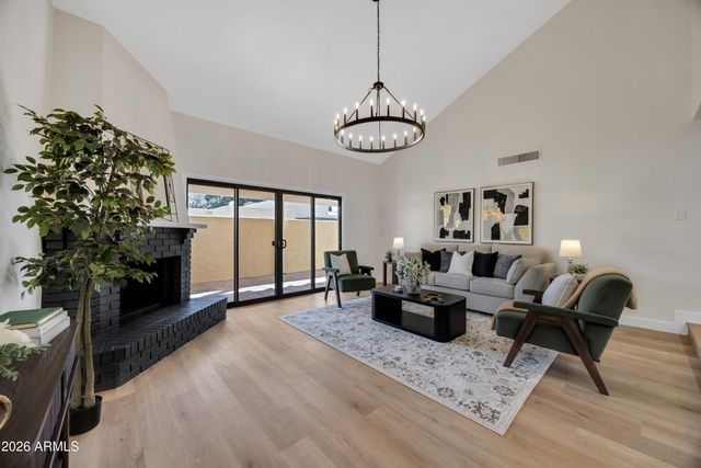 2107 W MARLETTE Avenue, Phoenix, AZ 85015