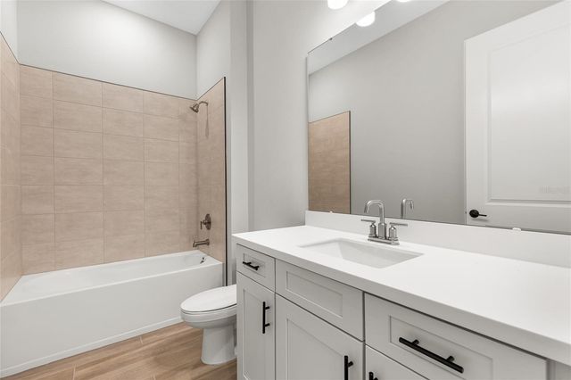 992 TASSLEFLOWER TRAIL, St Cloud, FL 34771