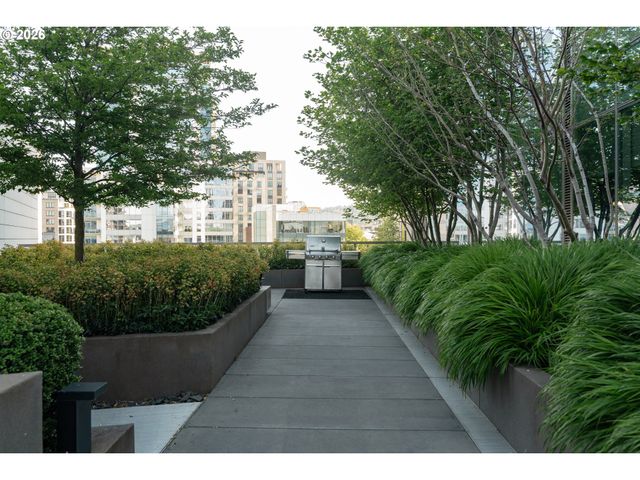 1075 Nw NORTHRUP St 2512, Portland, OR 97209